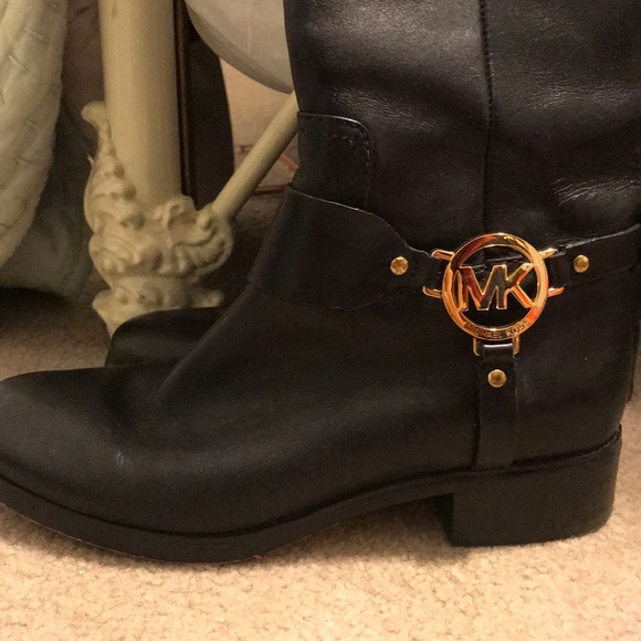 Michael Kors Riding boots ❤️ - Picture 3 of 4